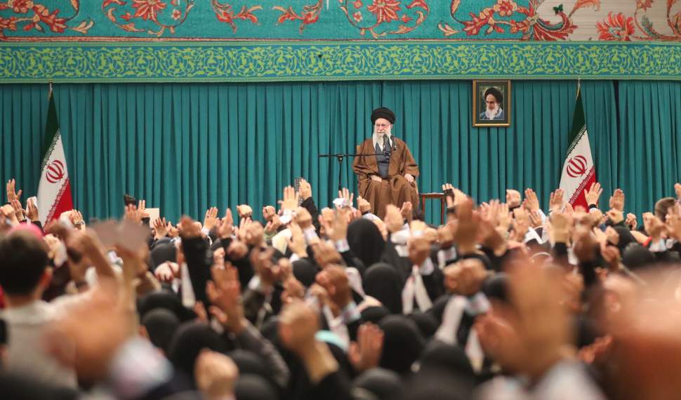 جمهوری اسلامی، منطق غرب درباره زن را باطل کرد