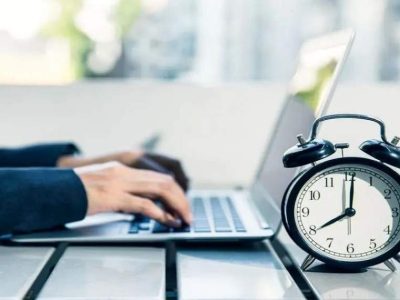 تمدید ساعت کاری ادارات تا ۱۵ فروردین