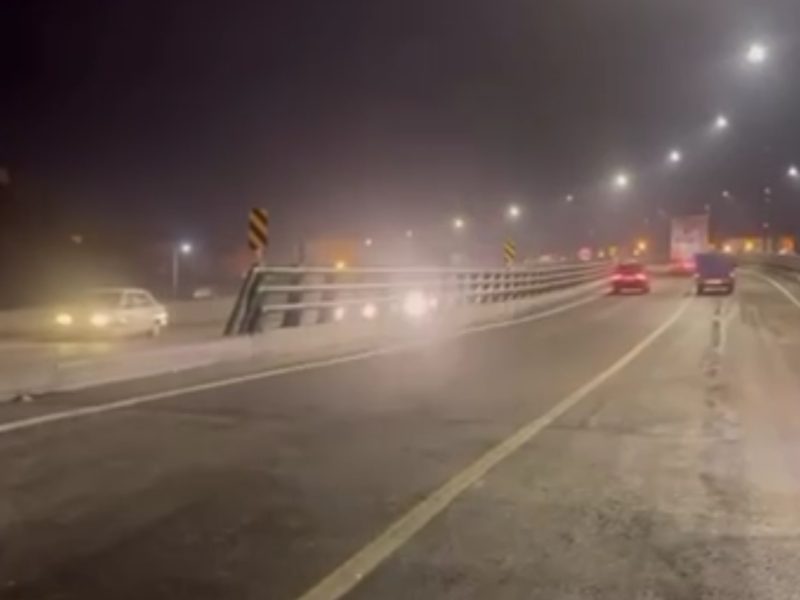 پل سه‌راه جویبار ساری زیر بار ترافیک رفت