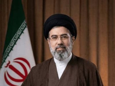 رهبر انقلاب در پیامی شهادت وزیر اطلاعات را تسلیت گفتند